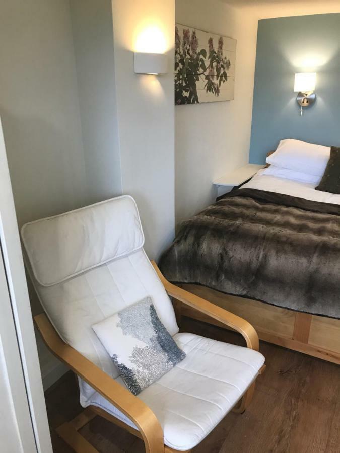 One Slade Gardens Apartment Мъмбълс Екстериор снимка